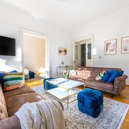 Charming 2Bedroom Old Town Apartment Prag Dış mekan fotoğraf