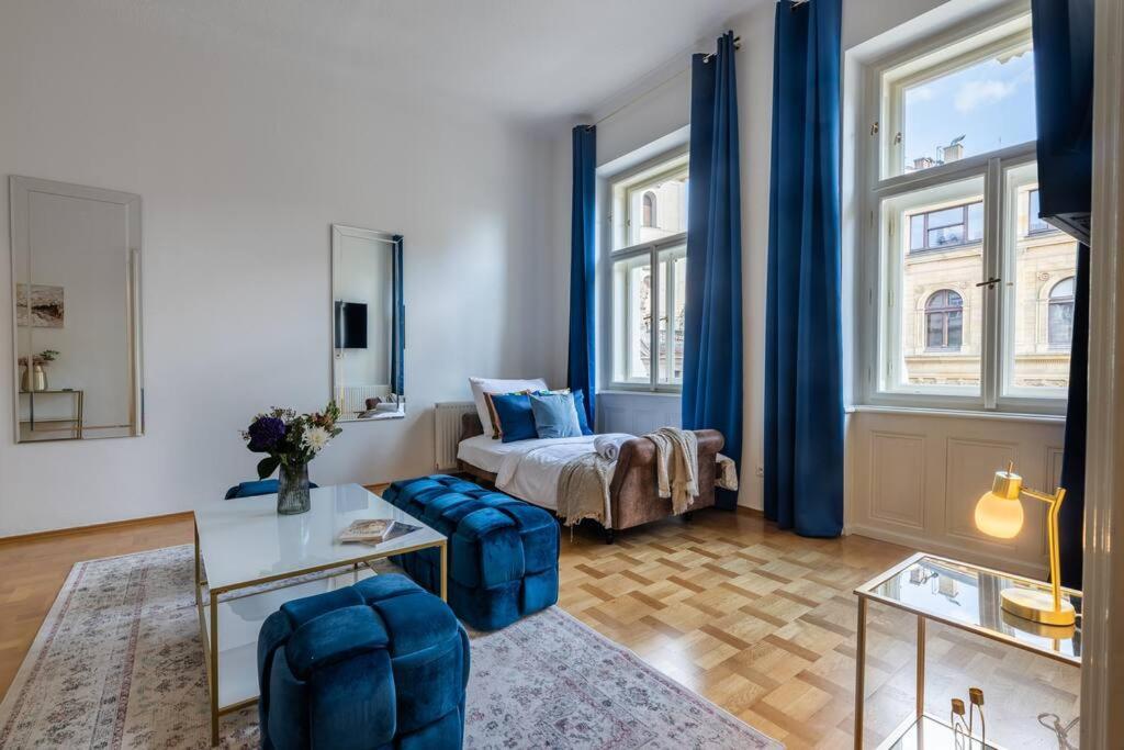 Charming 2Bedroom Old Town Apartment Prag Dış mekan fotoğraf